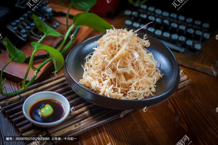 辣根鱿鱼丝